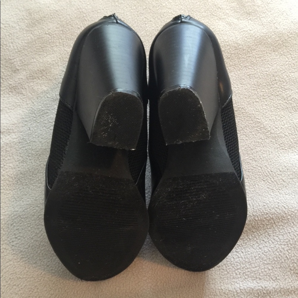 Boots - Picture 5 of 8